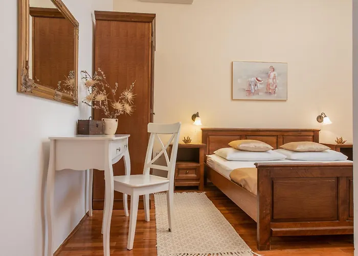 Beachvilla Adriastone With Pool And Jacuzzi 别墅