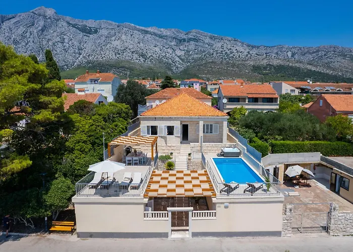 Beachvilla Adriastone With Pool And Jacuzzi