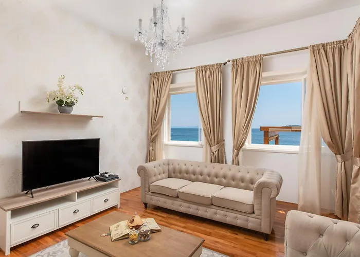 Beachvilla Adriastone With Pool And Jacuzzi *